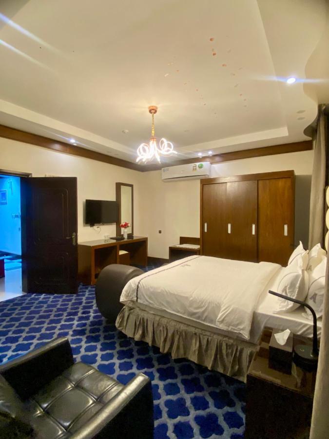 Aral Hotel Apartments Tabuk Exterior photo
