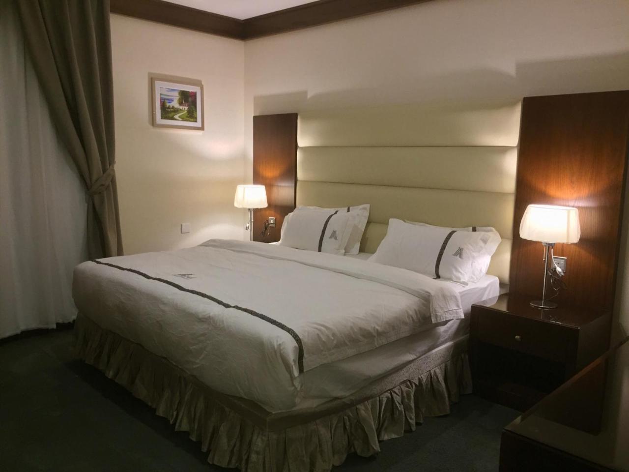 Aral Hotel Apartments Tabuk Exterior photo